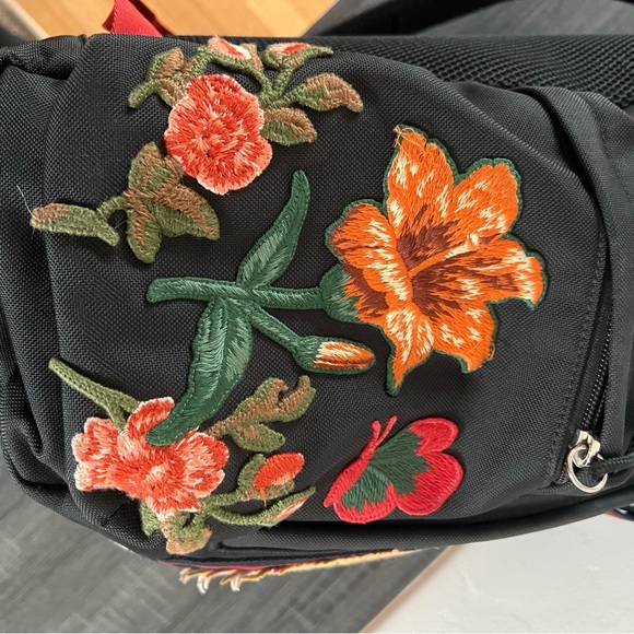 Gucci L'Aveugle Par Amour Embroidered Tech Pack Backpack - Picture 8 of 13